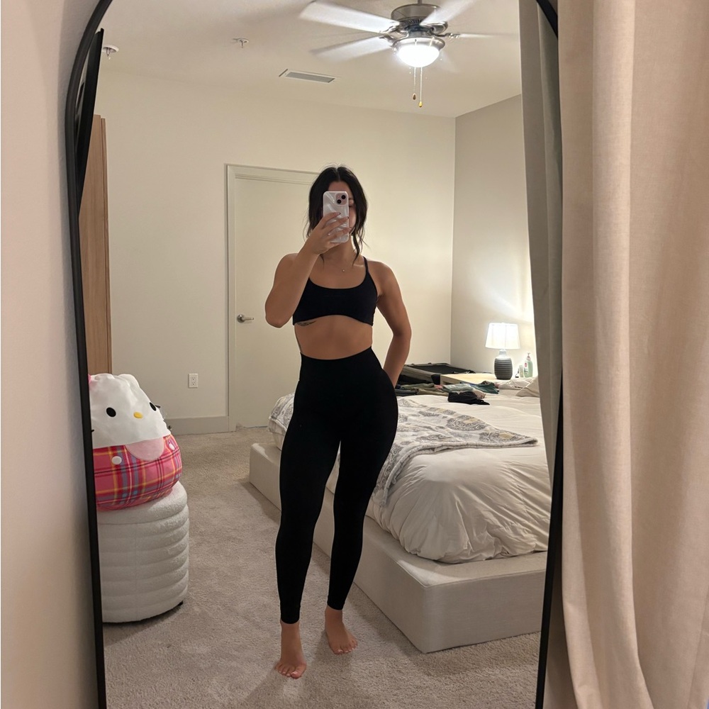 Alphalete leggings